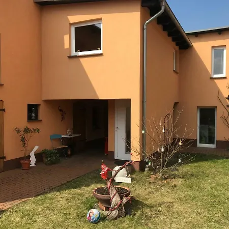 ゲストハウス Jahn