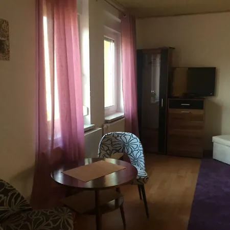 בית הארחה Jahn